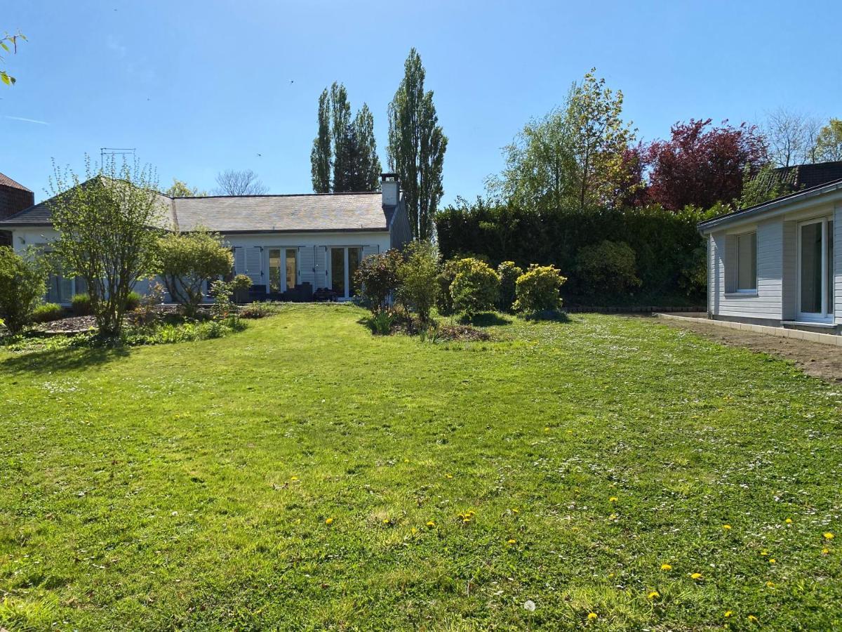 Halluin Villa Entouree De Verdure Avec Parking Prive מראה חיצוני תמונה