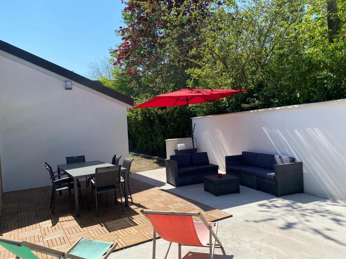 Halluin Villa Entouree De Verdure Avec Parking Prive מראה חיצוני תמונה