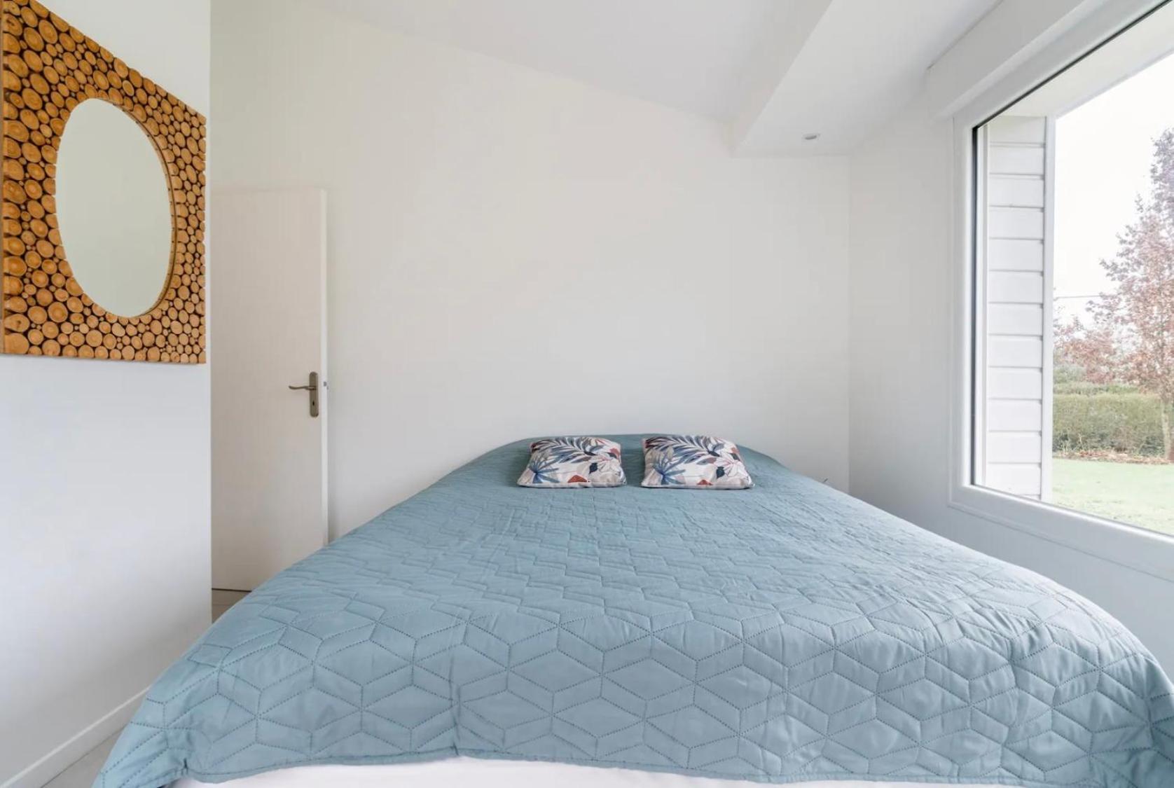 Halluin Villa Entouree De Verdure Avec Parking Prive מראה חיצוני תמונה
